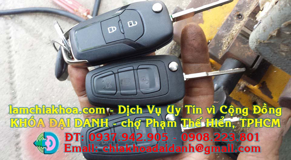 Làm chìa khóa Ford Ranger, lên chìa khóa mẫu ford Wildtrak
