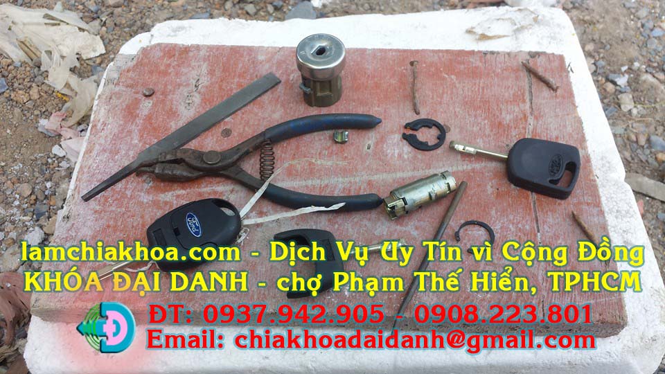 sửa khóa xe Ford, thay khóa xe Ford